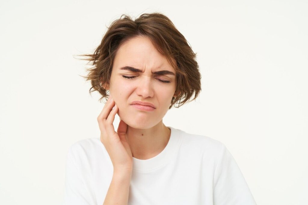 Alveolită postextracțională cu durere intensă după extracție